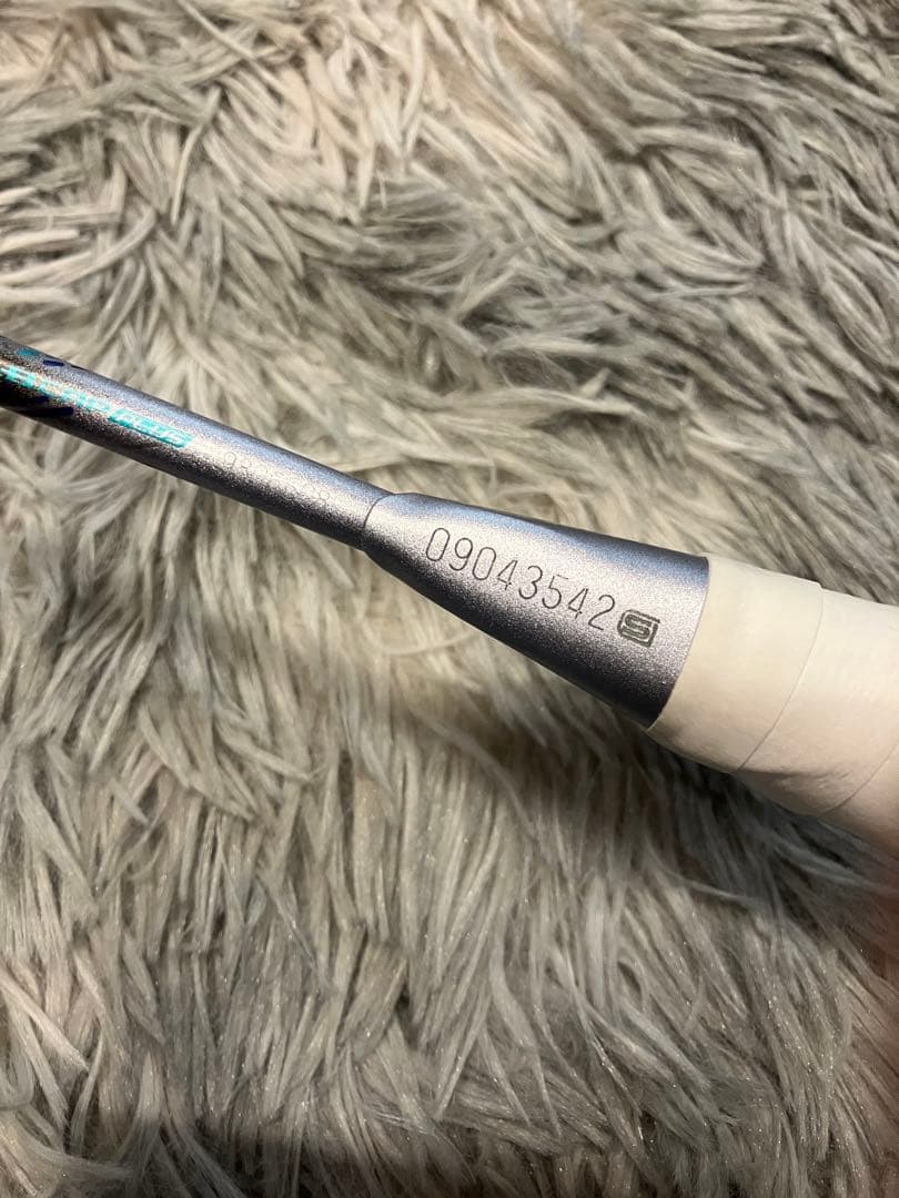 【美品】アストロクス88D PRO バドミントンラケット 4UG5