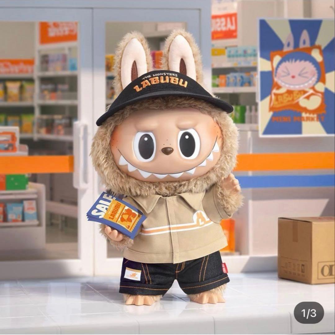 THE MONSTER LABUBUラブブ 店員　ラブブ　Labubu