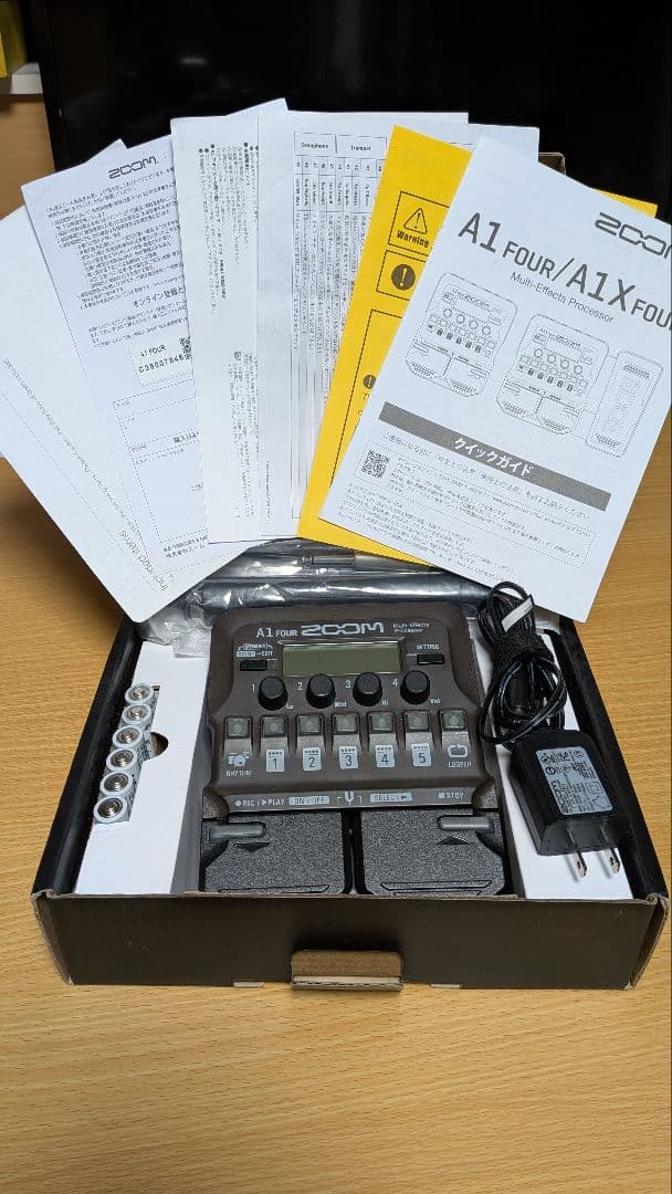 zoom A1 FOUR アダプター付き