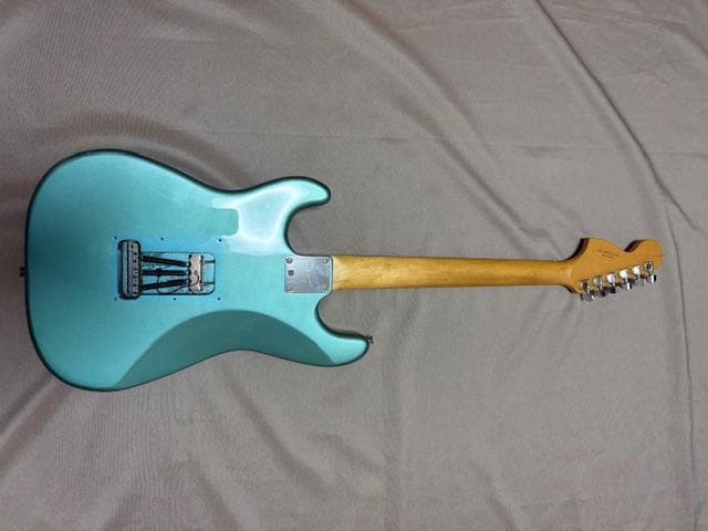 SQUIER AFFINITY ストラトキャスターモデル　レア　ターコイズブルー