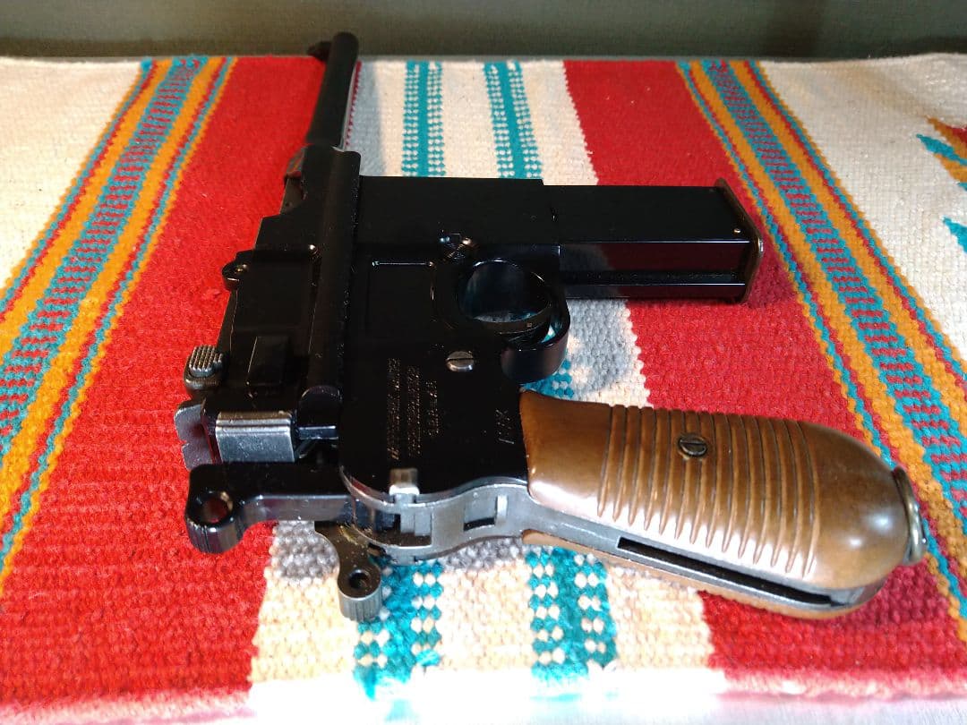 外観は極美品！フジミ模型製モーゼルM712　ガスガン！ガス漏れのため要整備品！