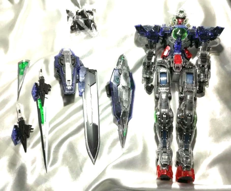 PG 1/60 ガンダムエクシア (LIGHTING MODEL)組立済LED付