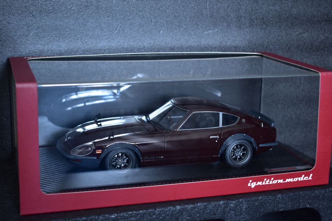 1/18 イグニッションモデル フェアレディ 240ZG S30