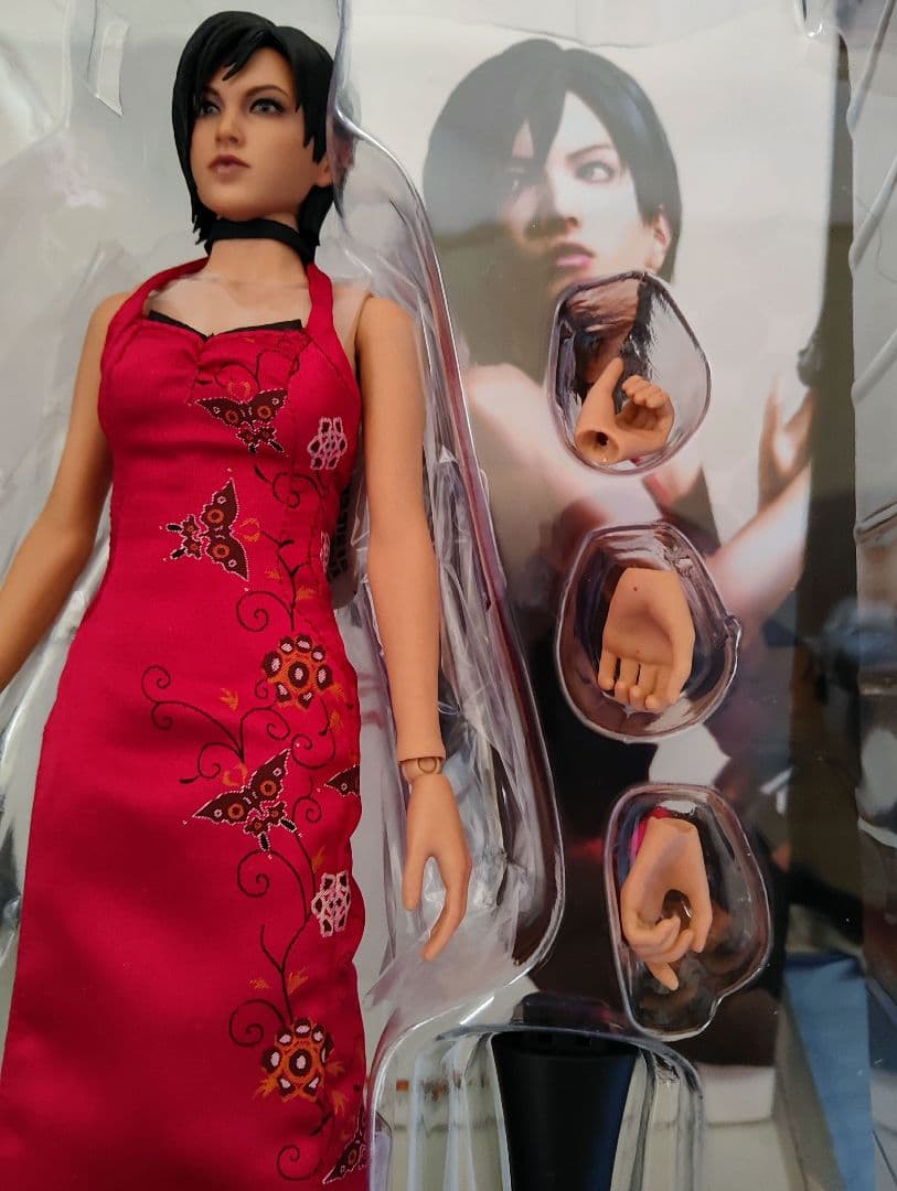 ホットトイズ製バイオハザード4[エイダウォン]1/6フィギュア美品!
