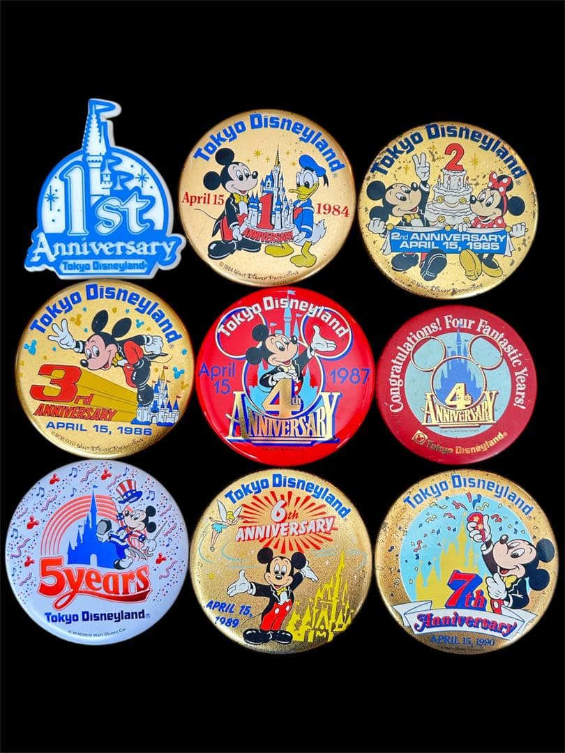 東京ディズニーランド　1周年　キャスト　缶バッジ　貴重　周年記念　1983