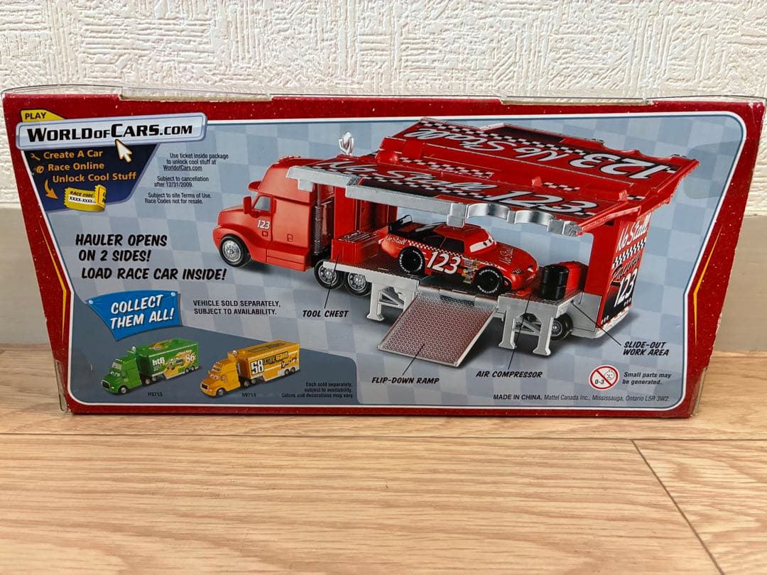 早い者勝ち‼︎Cars No Stall Hauler 赤ミニカー