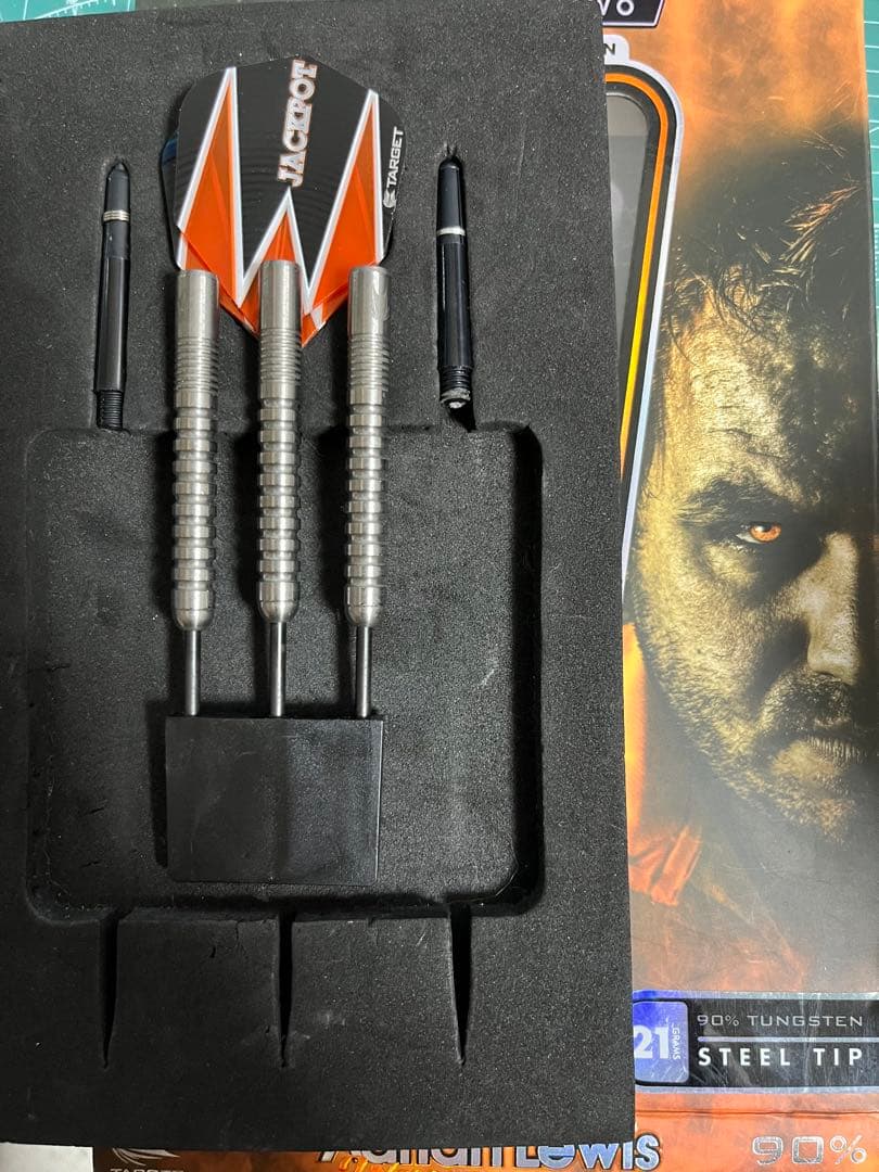 ハードダーツ Target エイドリアン ルイス G2 21g