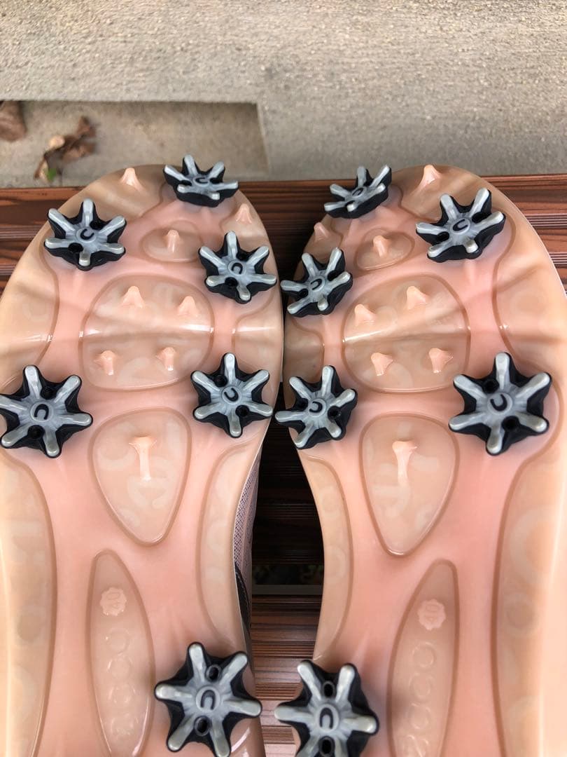 299番 新品ECCOゴルフシューズ40 25.0～25.5cmソフトスパイク
