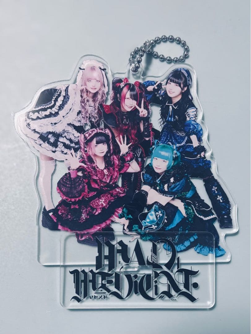 MAD MEDiCiNE マドメド アクリルスタンド
