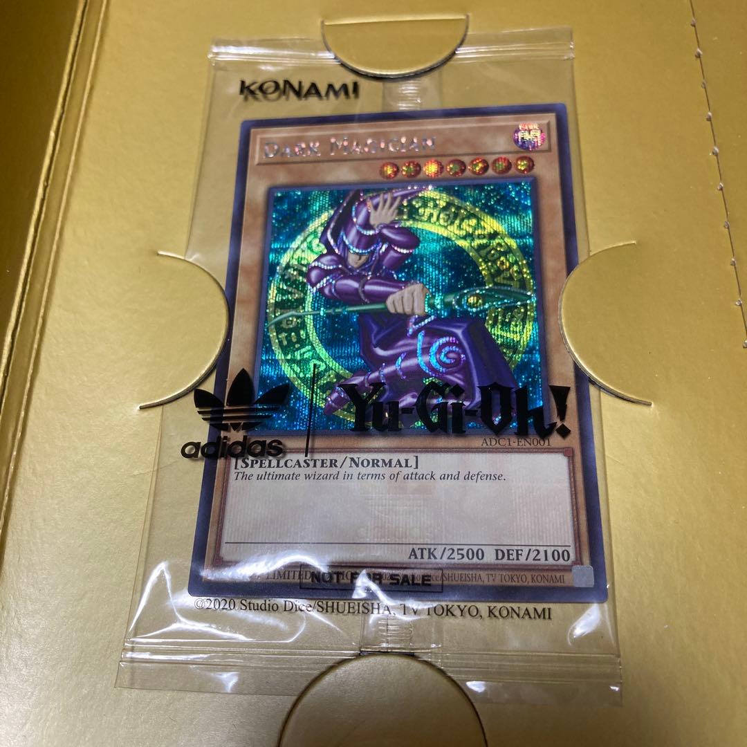 adidas 遊戯王コラボ　DARK MAGICIAN （ブラックマジシャン）