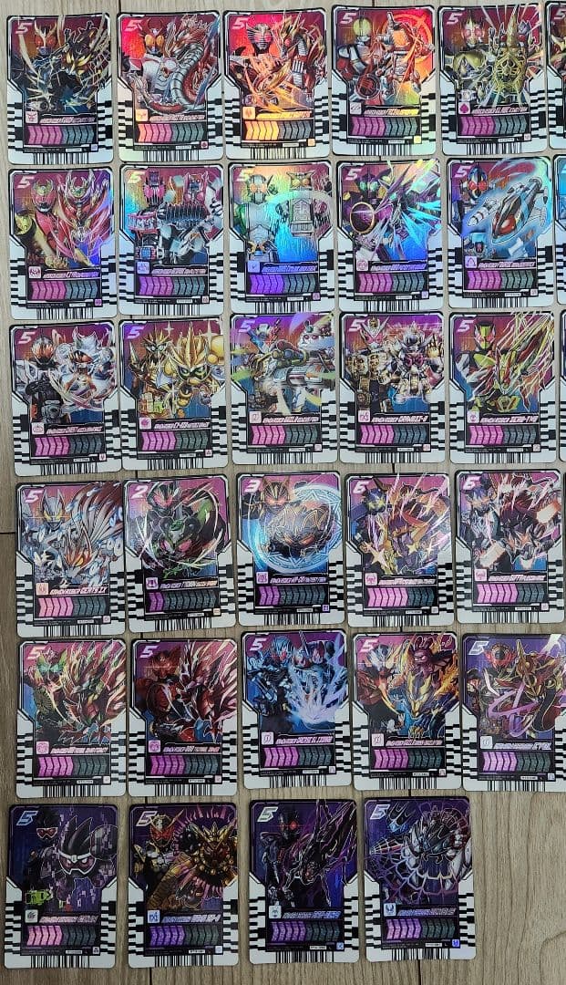 仮面ライダーガッチャード　ライドケミートレカL以上 123枚まとめ売り
