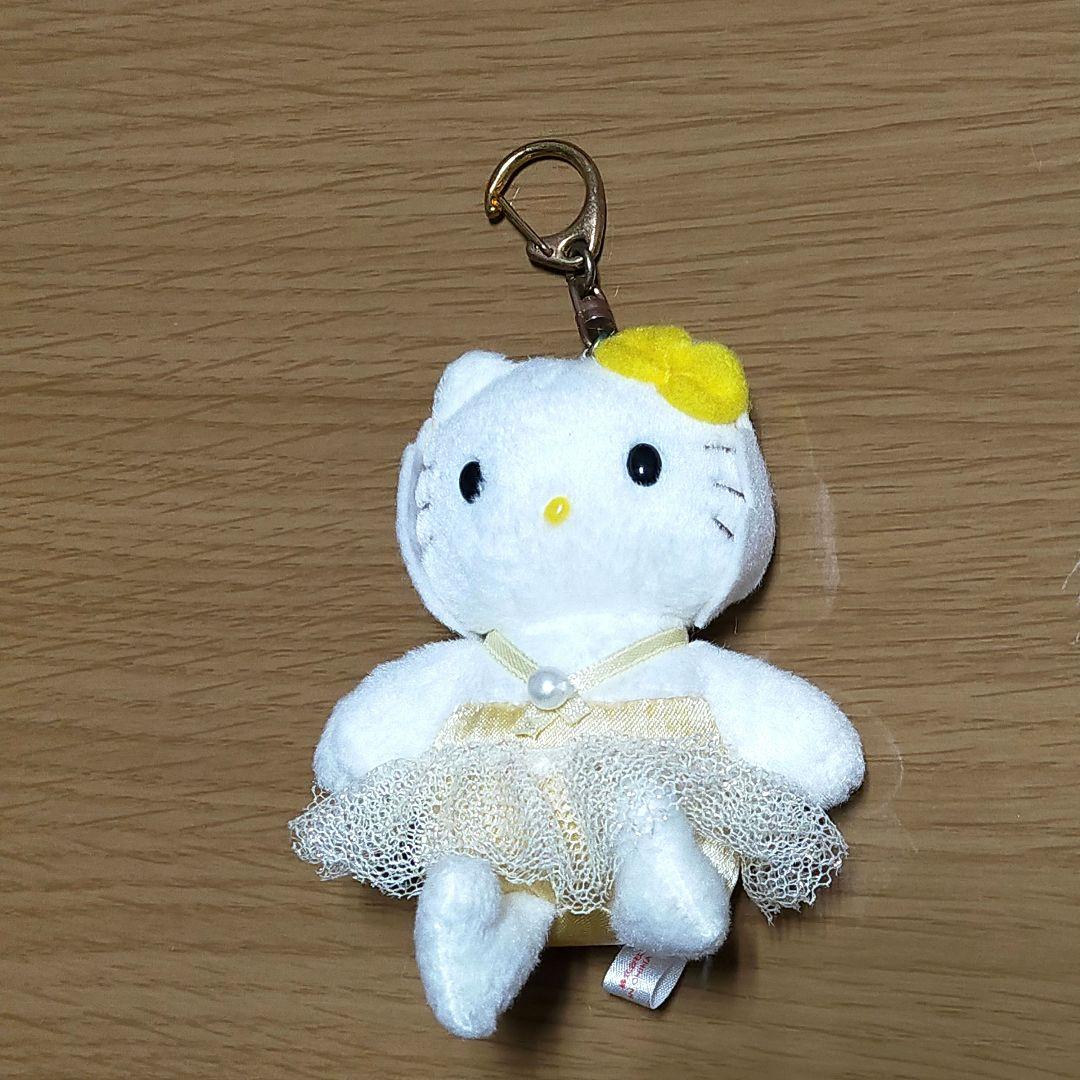 【サンリオ】ハローキティ 長崎かすてら・バレリーナ　ぬいぐるみキーホルダーセット