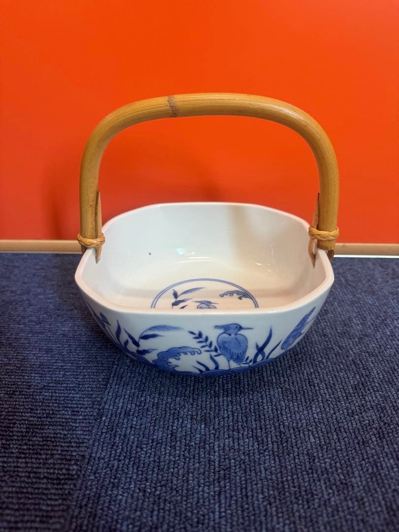 1891  宮内庁御用達『十四代 辻常陸』　辻製　染付花鳥　手付き鉢