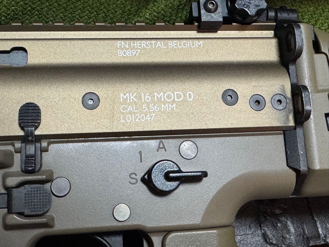 【限定値下中】東京マルイ No18 SCAR-L 次世代電動ガン　スカー次世代