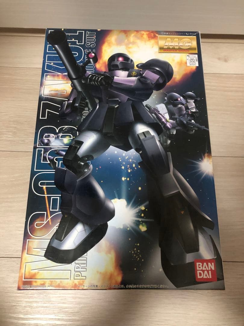 mg未組立 ザクⅠ 黒い三連星