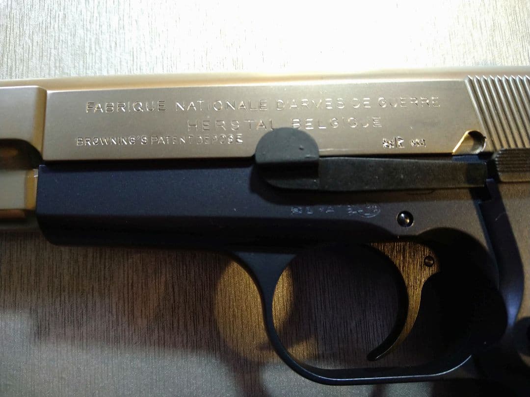 希少な美品！タナカ　ブローニングハイパワー　M1935ハーフシルバー！作動快調