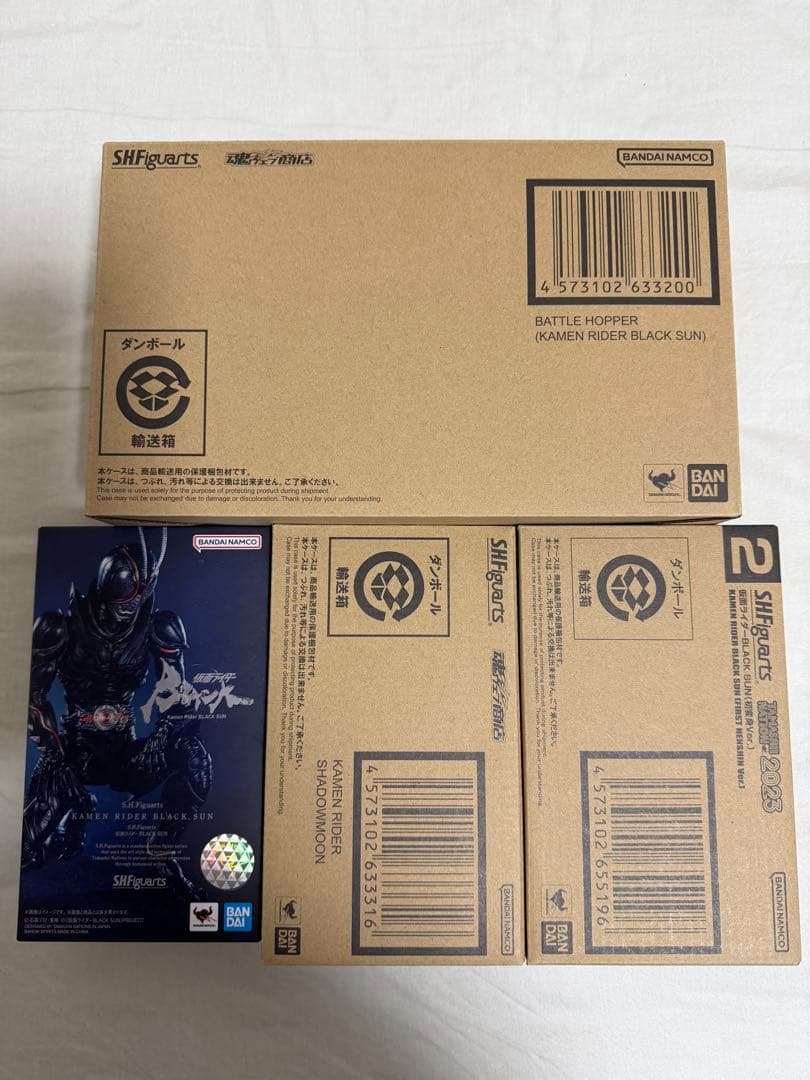 S.H.Figuarts仮面ライダーブラックサン、初変身、シャドームーン、バイク