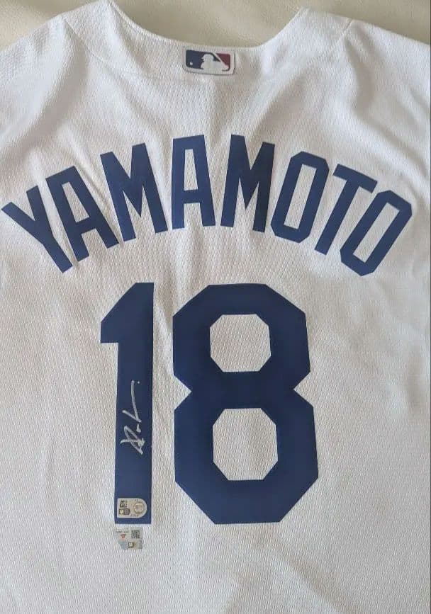 山本由伸 直筆サイン ユニフォーム ドジャース　ファナティック