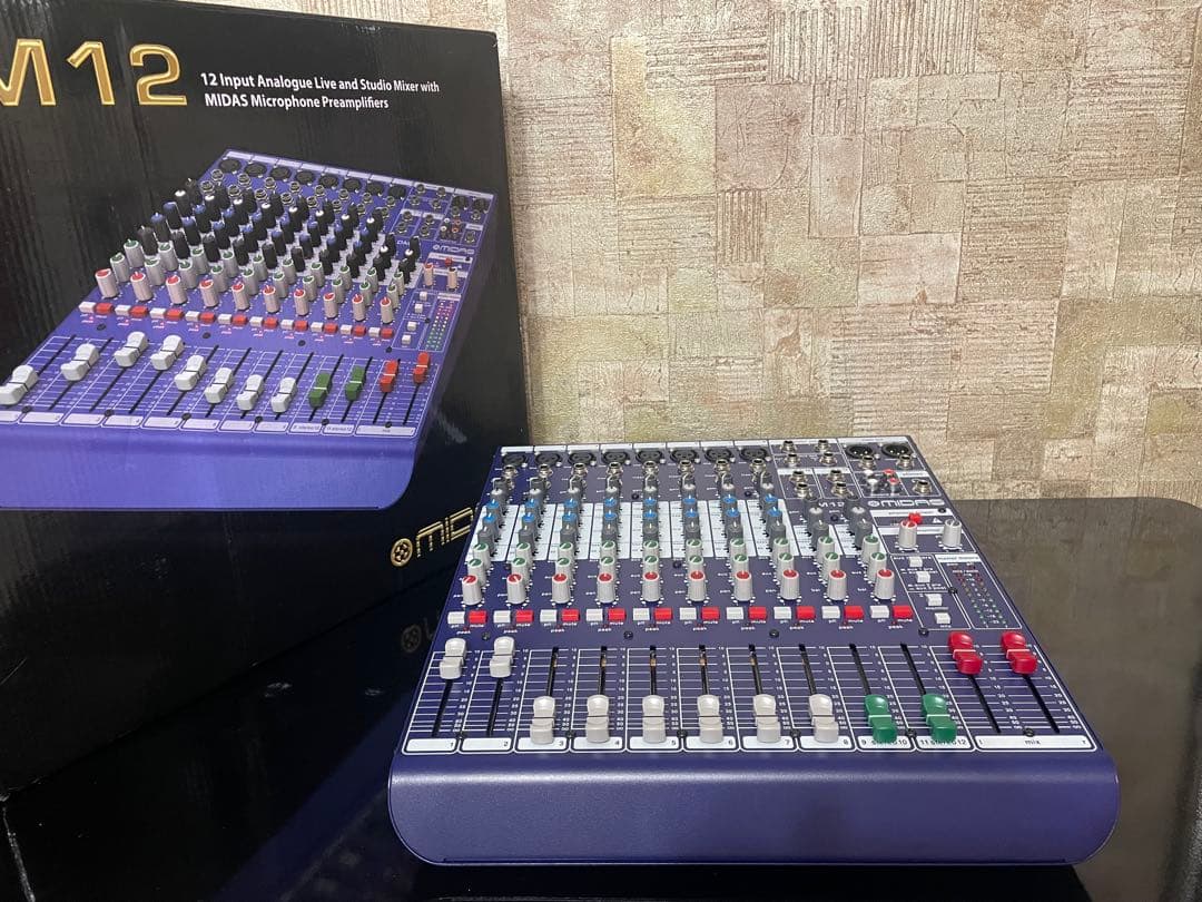 MIDAS DM12 アナログミキサー プリアンプ用途可 音楽鑑賞使用 元箱あり