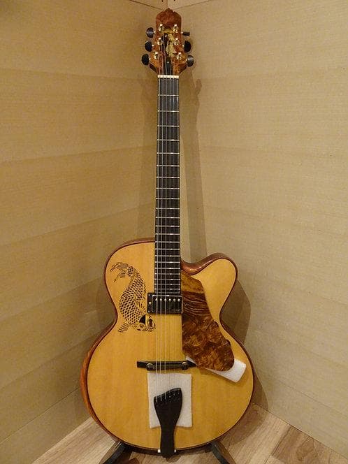 Oracle of Guitars モデル Semi Line