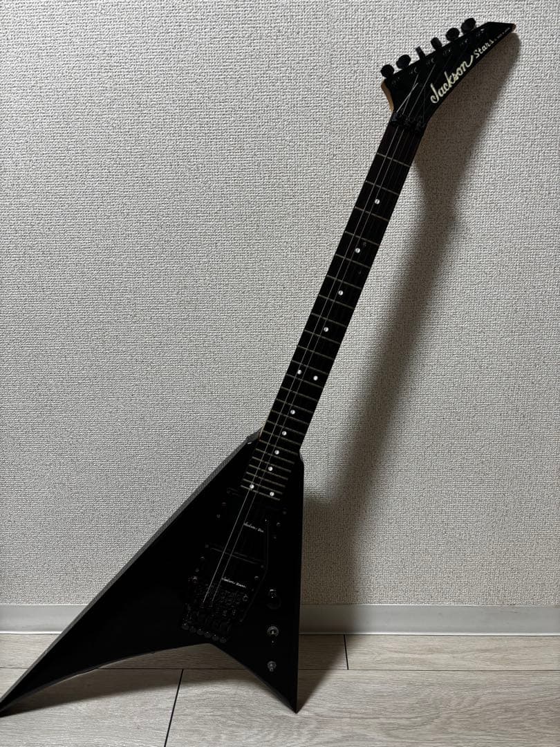 Jackson Dinky エレキギター ブラック ギターケース付き