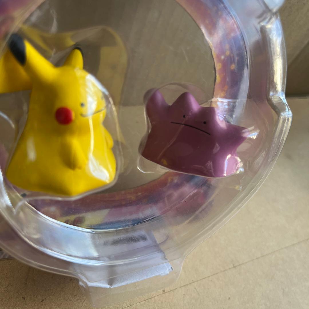 ESP_19　メタモン＆ピカチュウにへんしんしたメタモン