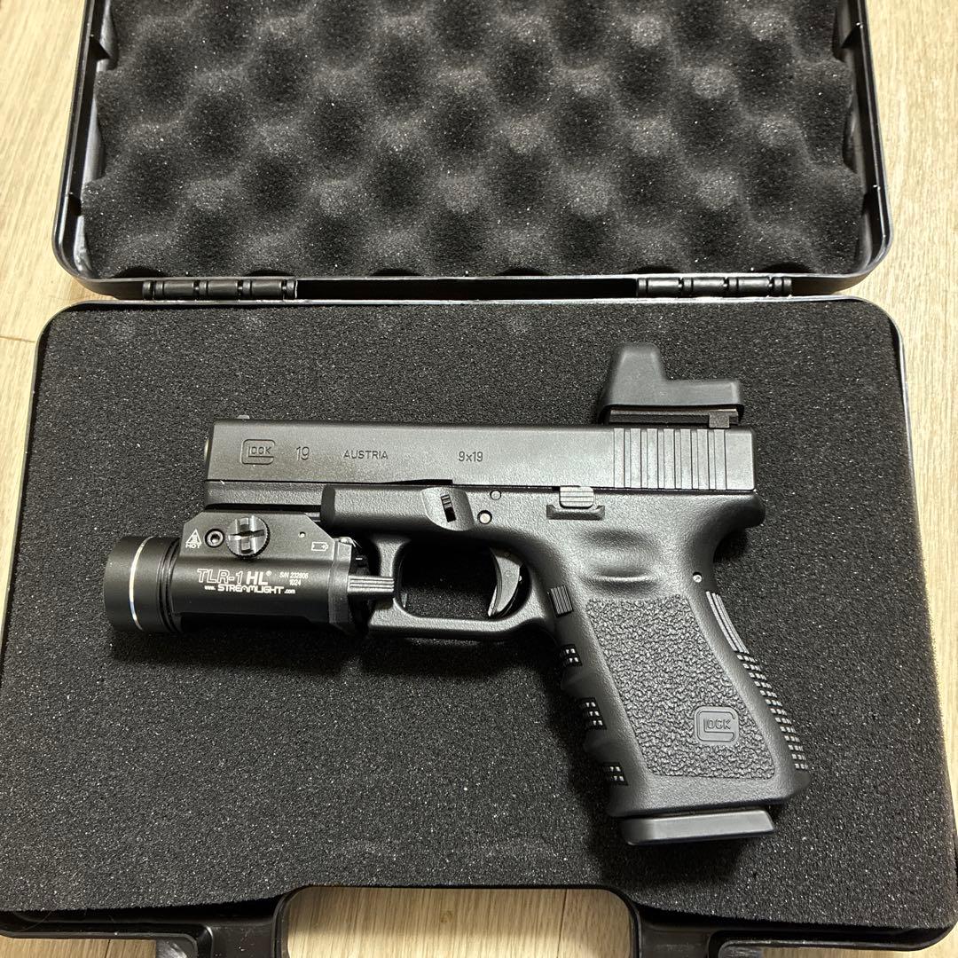 GLOCK 19 ガスガン ストロボライト付き