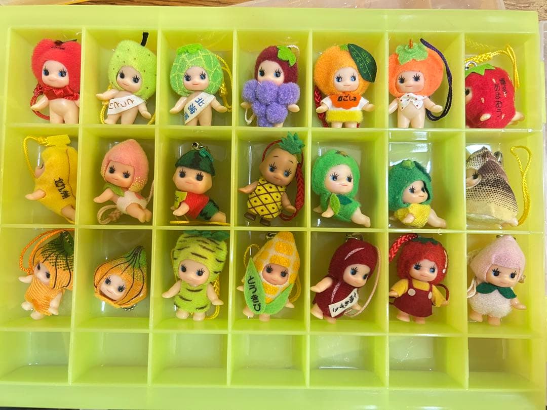 ご当地キューピー　コスチュームキューピー　まとめ売り　21個　フルーツ