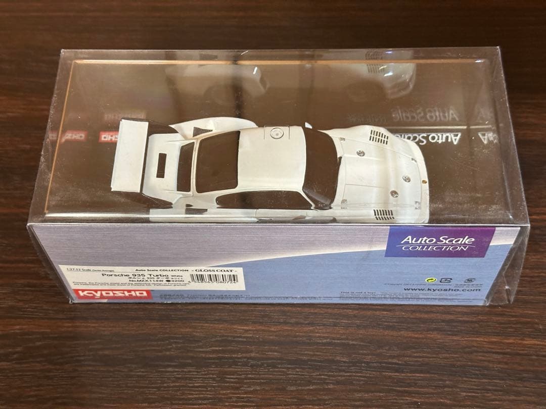 京商 ミニッツ ポルシェ　935　ホワイト　グロスコート　未開封