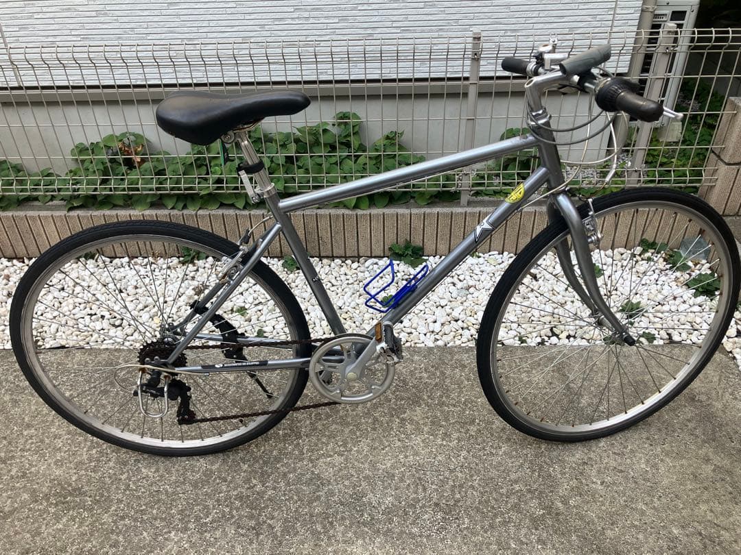 イノベーター　クロスバイク 自転車　28インチ