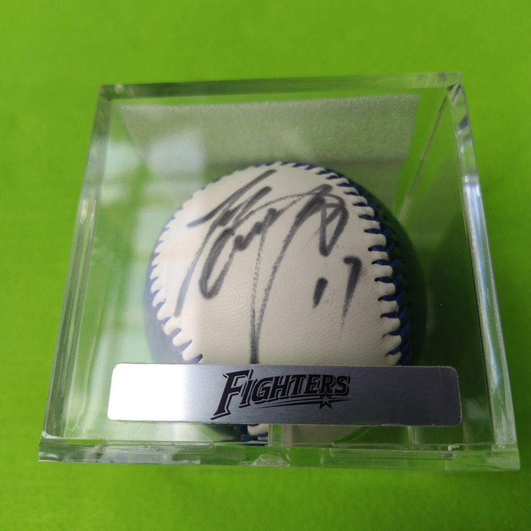 レア限定品、大谷翔平選手の直筆サインボールケース付です