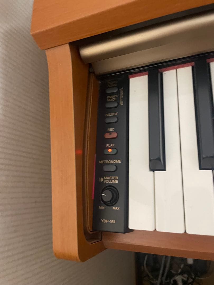 【直接引き取り限定】YAMAHA 電子ピアノ YDP-151C 椅子付き