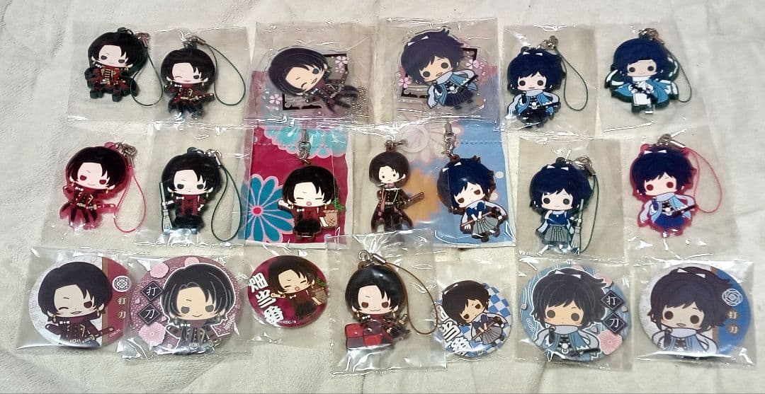 刀剣乱舞　加州清光 大和守安定　バッジ ラバスト アクスタ　沖田組