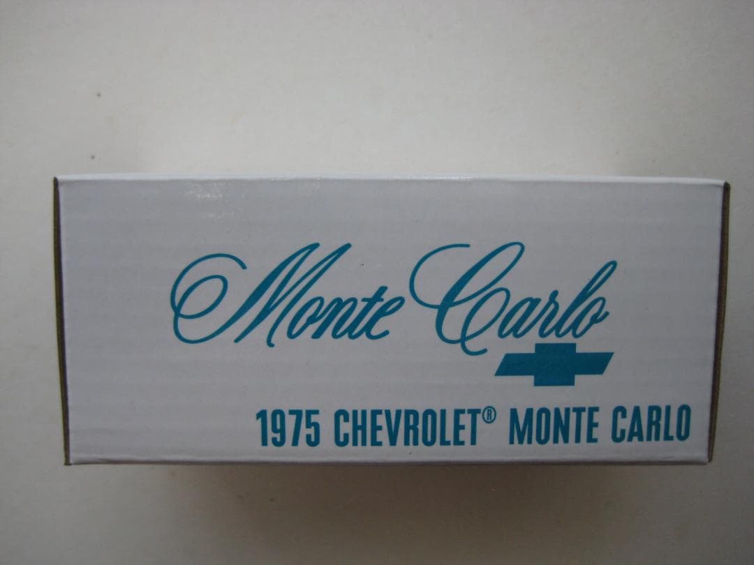 ミニカー HOT WHEELS 1975 CHEVROLET MONTE CARLO
