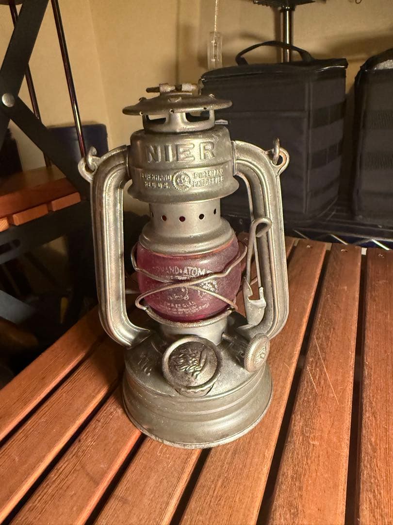 た*き様 超レアアイテム‼️FEUERHAND NIER ATOM 75 アメリ