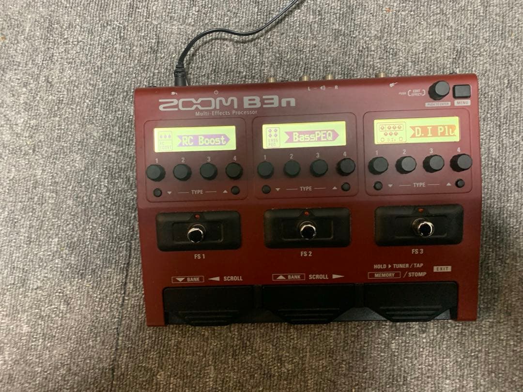 ZOOM b3n マルチエフェクター 2/21まで出品