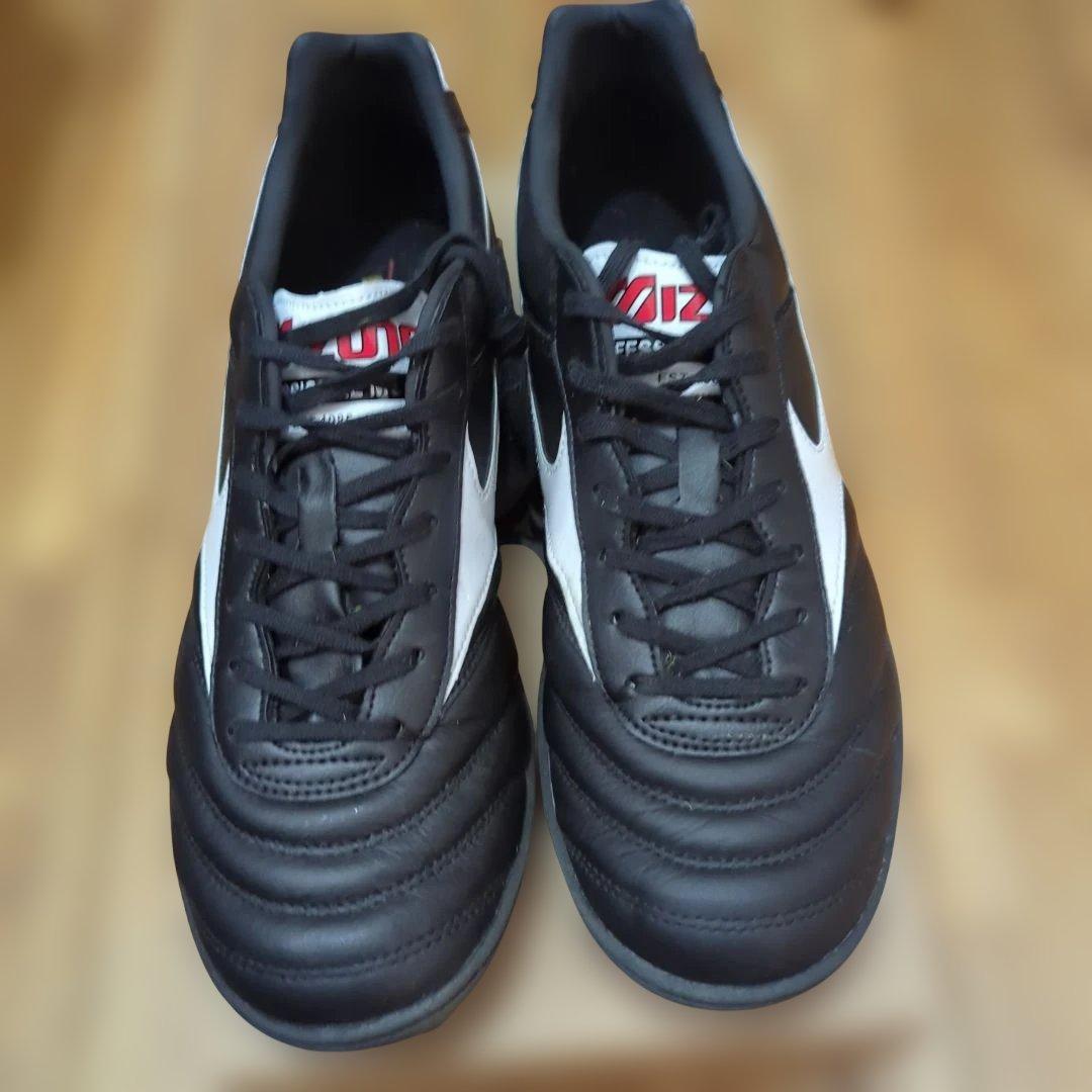 Mizuno Morelia サッカーシューズ ブラック/ホワイト　27cm