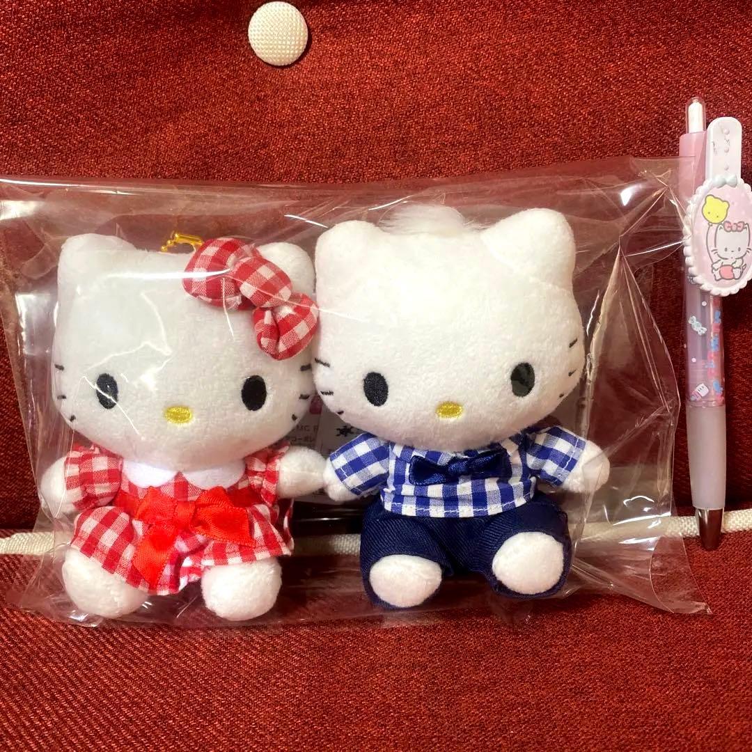 ＊ サンリオ　キティ　ダニエル　ぬいぐるみ　マスコット　キーホルダー　2019年