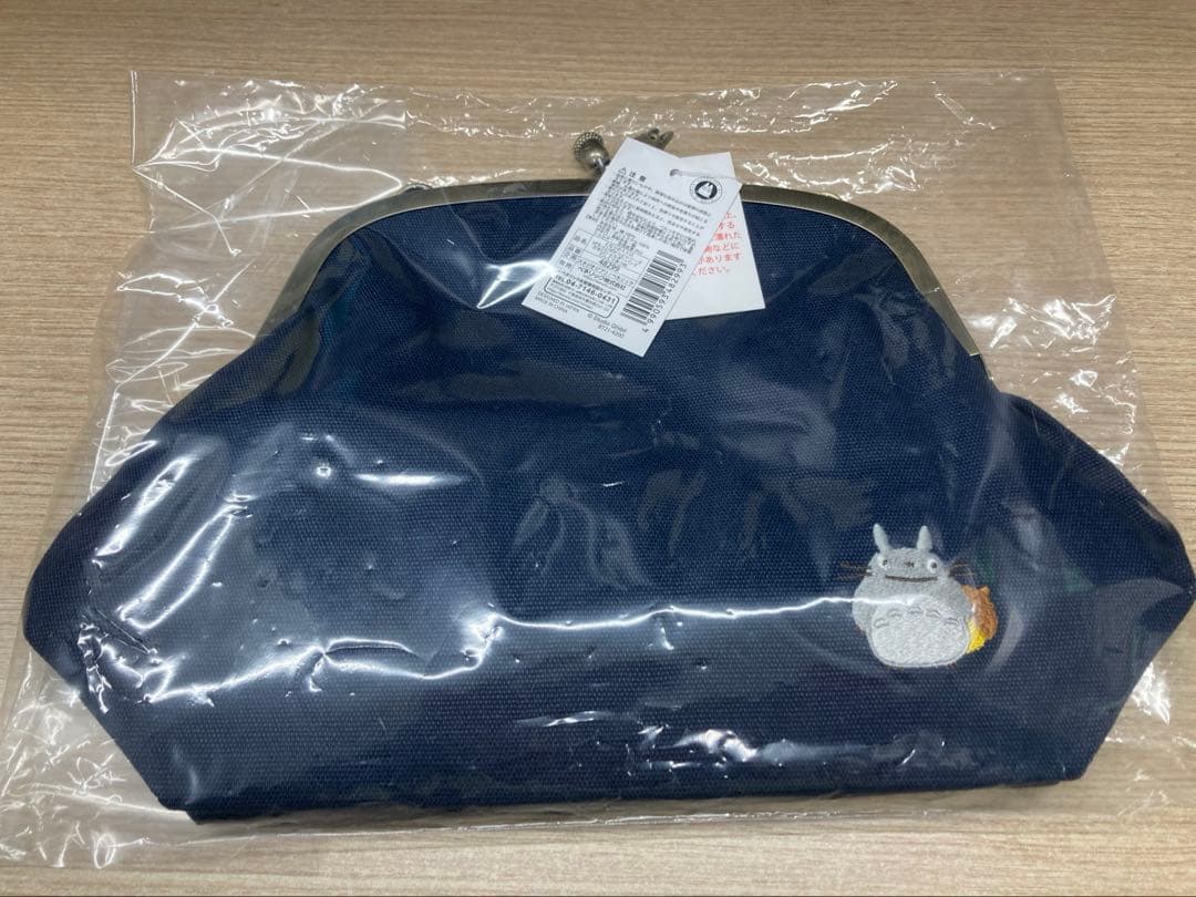 【新品・未使用・】トトロ　がま口　ぱちっとぱかっとシリーズ