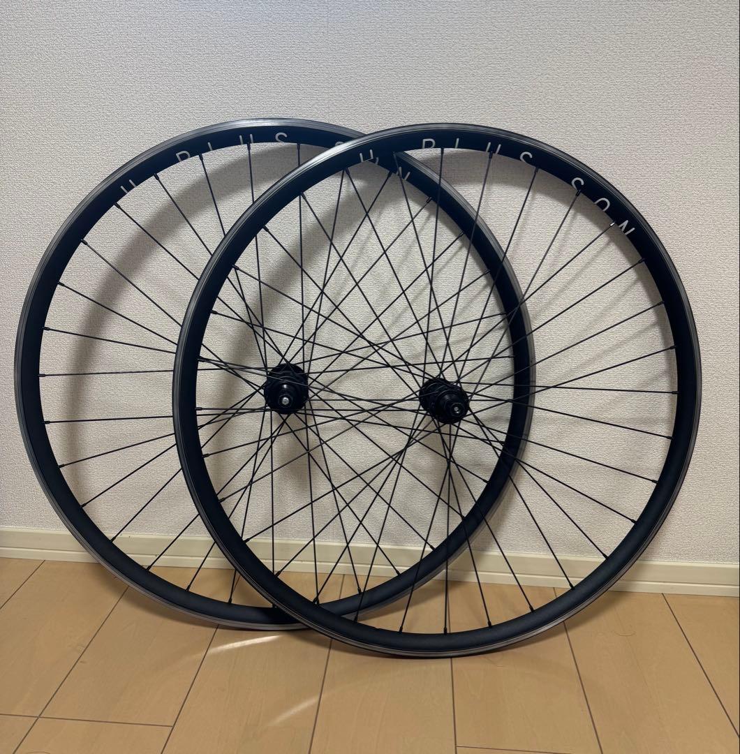 H PLUS SON archetype track wheel 黒 前後セット