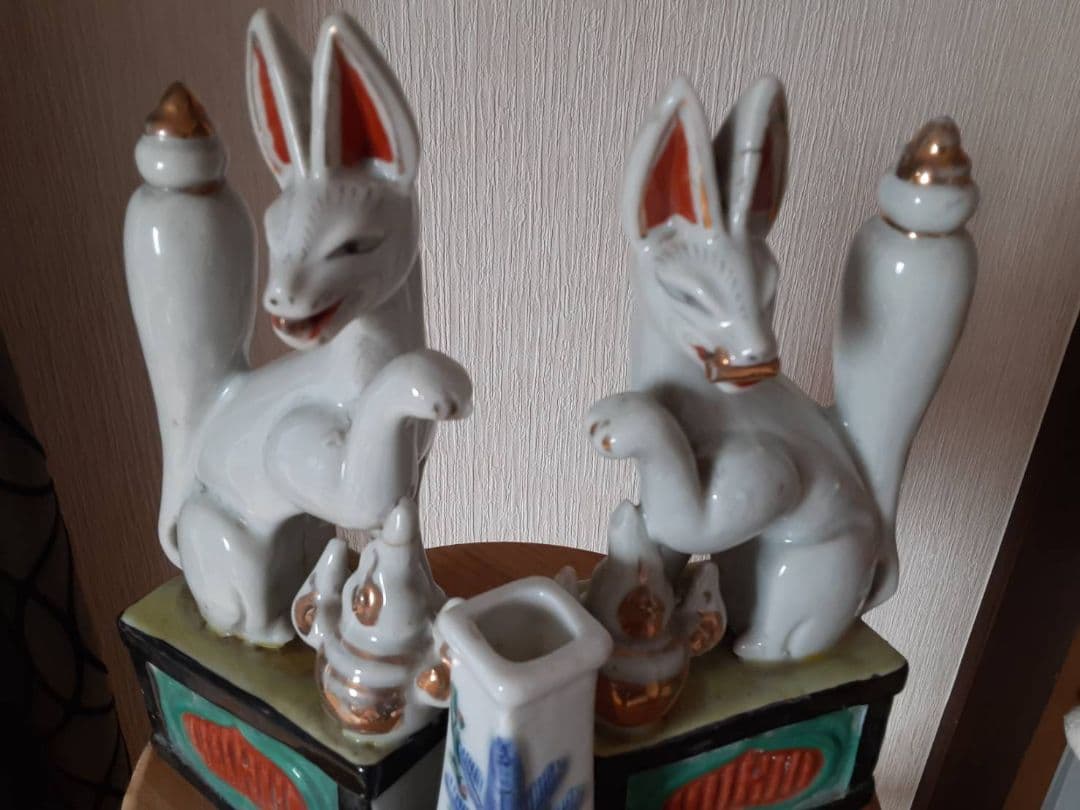 キツネ　稲荷　陶器　神社　対