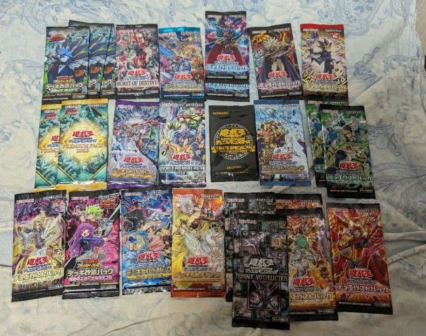 【一品限り】早い者勝ち　遊戯王　カード　引退品　約２０キロ　まとめ売り