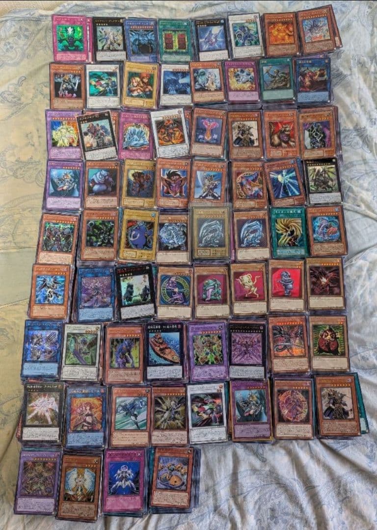 【一品限り】早い者勝ち　遊戯王　カード　引退品　約２０キロ　まとめ売り