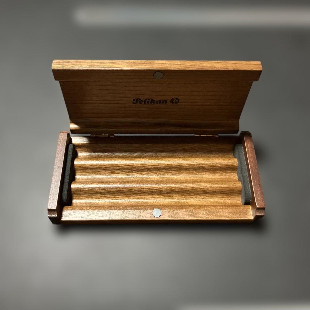 M250907★『Pelikan』木製ペンケース 万年筆入れ