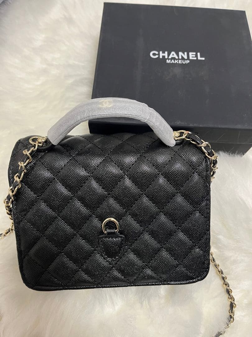本日限定価格‼️ノベルティ　ショルダーバッグ　　CHANE
