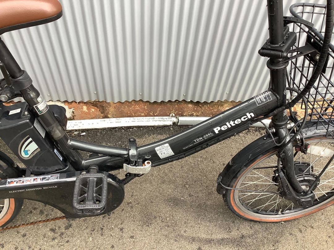 ベルテック新機種電動アシスト自転車折りたたみ20インチ　ブラックボディー