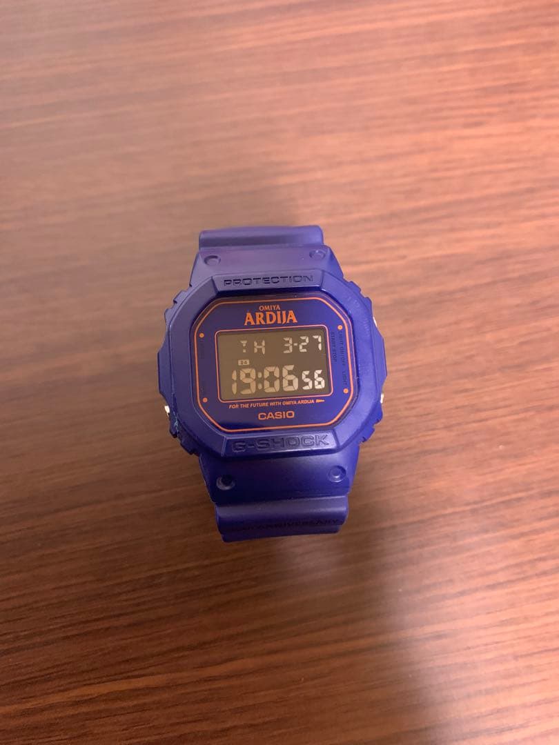 週末限定価格 【美品】大宮アルディージャ20周年記念GSHOCK腕時計