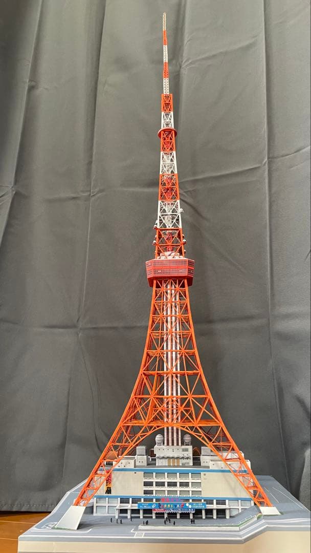 東京タワーペーパークラフト完成品1/500スケール　模型　プラモ　ランドマーク