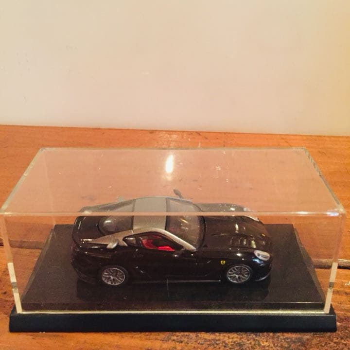Ferrari オリジナル ミニカー イタリア本社チラシ おまけ付き