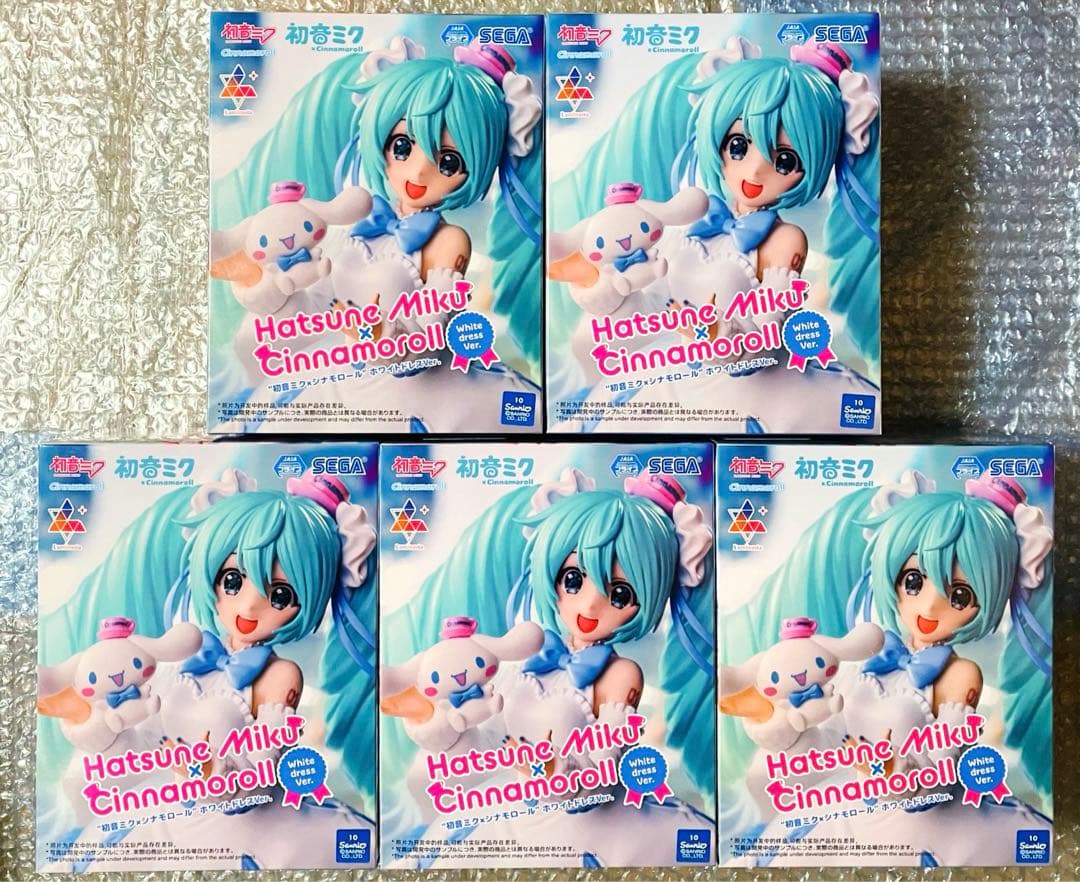 初音ミク シナモロール Luminasta ホワイトドレス 5個セット